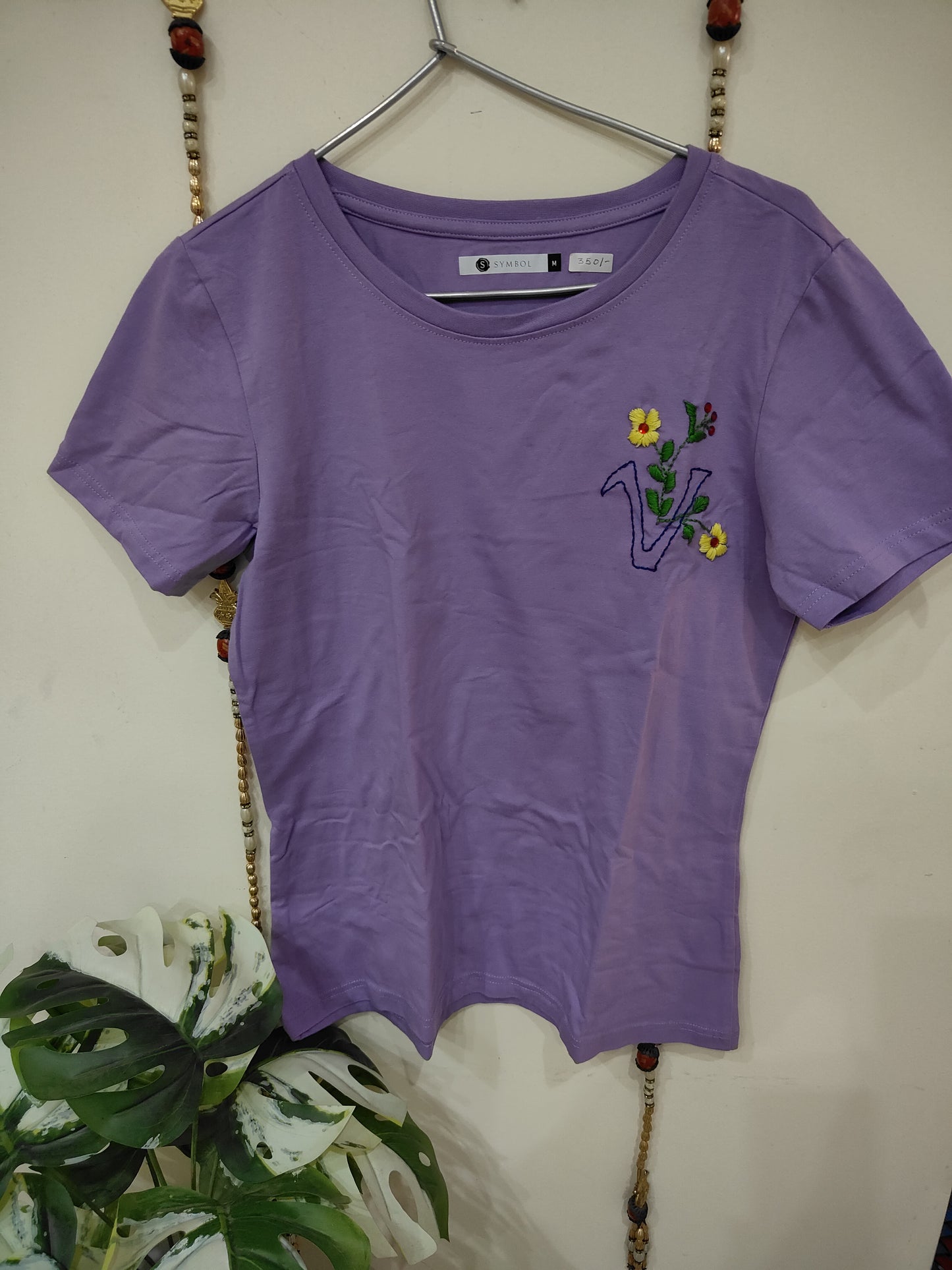 SHORT SLEEVED T- SHIRT(LAVENDER V)
