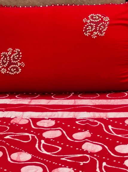 BED COVER ( RED BATIQUE)