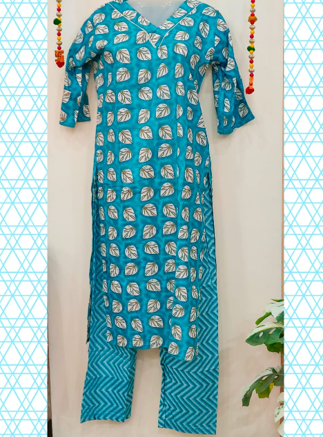 STICHED KURTIESWITH PANTS CASUAL(BLUE COTTON)