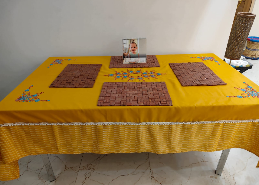 DINING TABLE COVER( MUSTARD YELLOW-6 SEATER)