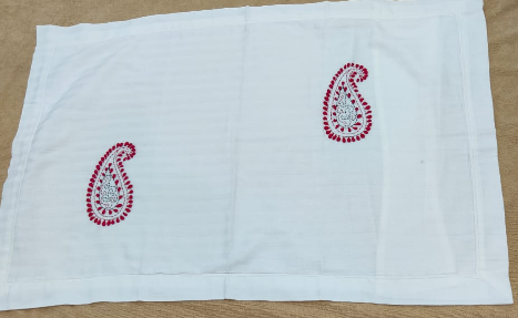PILLOW CASES WHITE (RED PAISLEY)