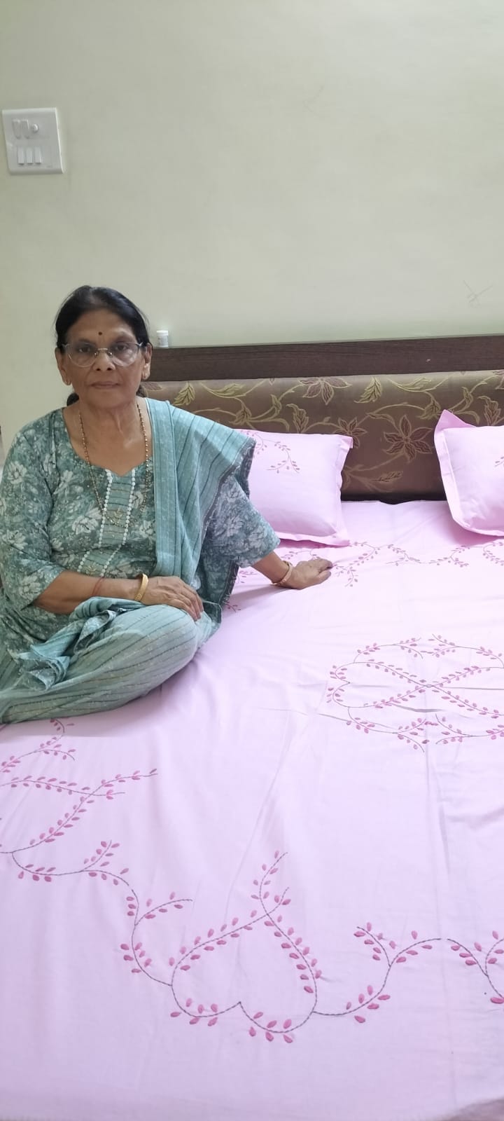 BED-COVER PINK