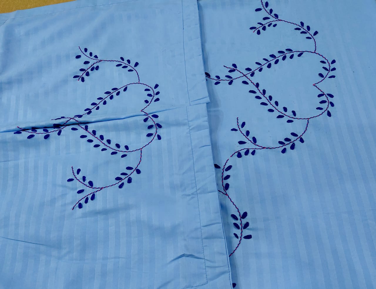 BED-COVER BLUE