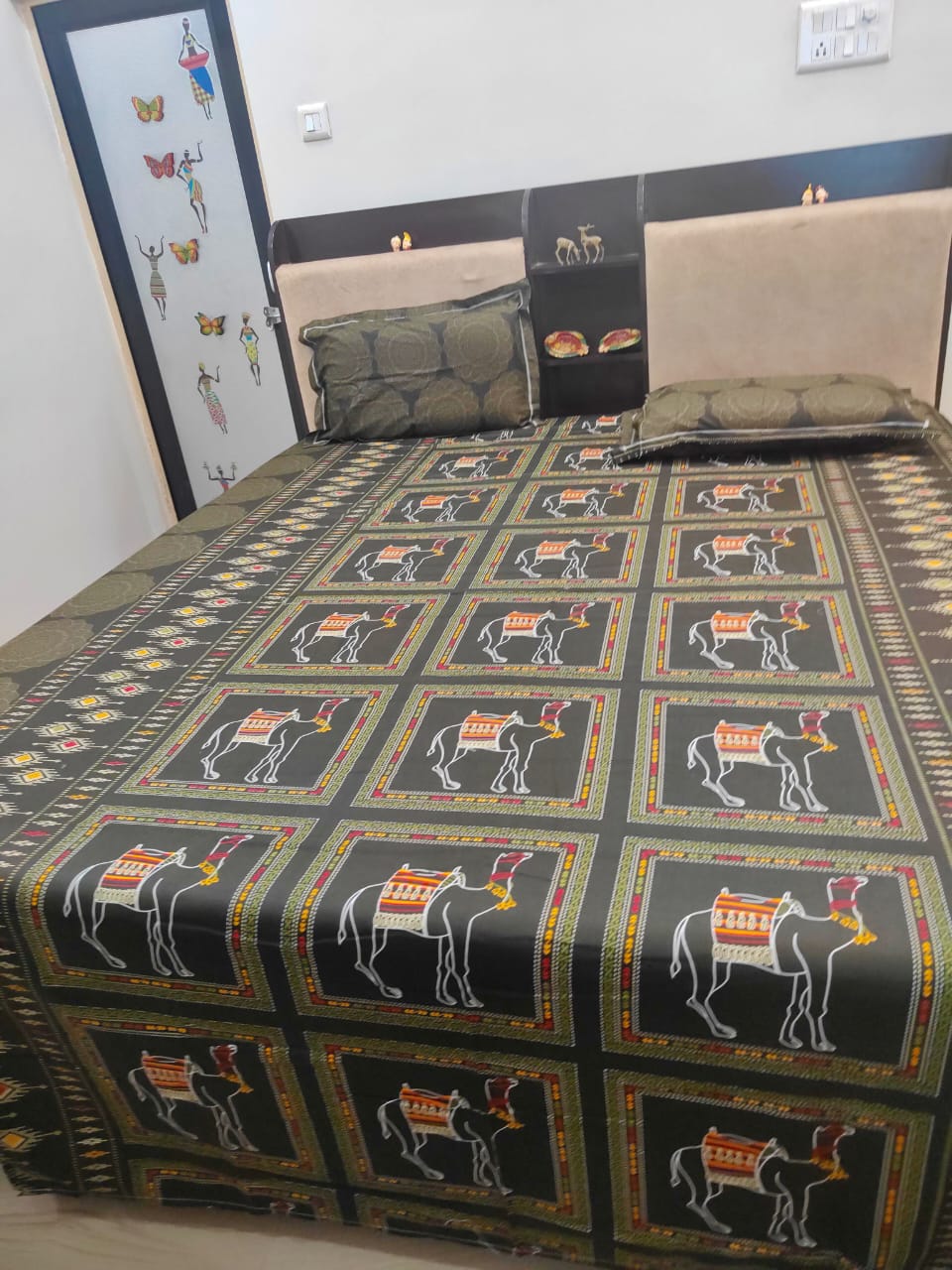 PRINTED BEDSHEET OLIVE GREEN