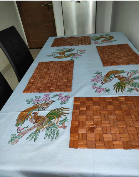 DINING TABLE COVER