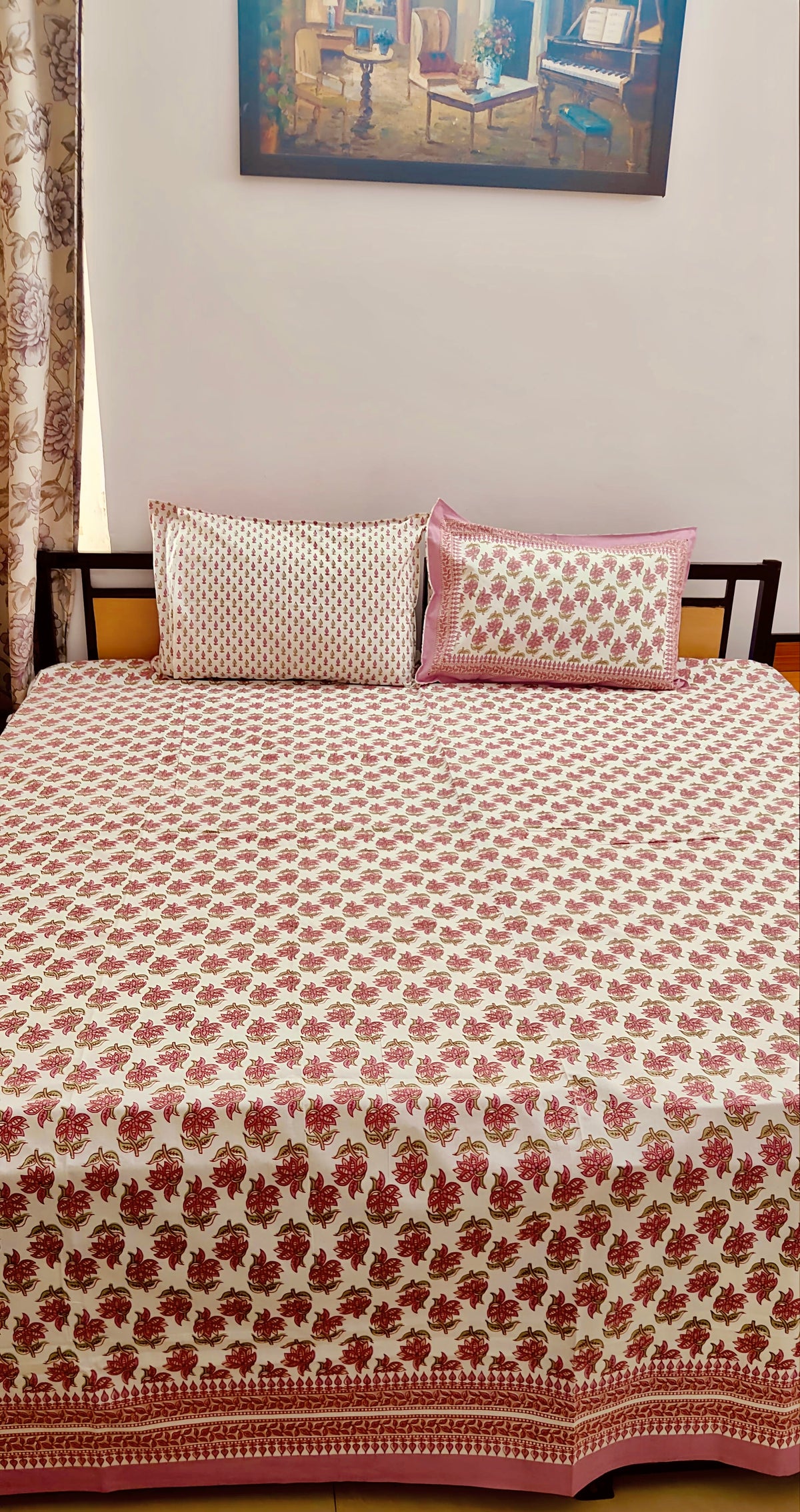 BED-COVER PINK FLORAL