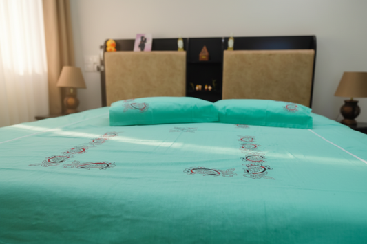 BED COVER ( LIGHT GREEN)