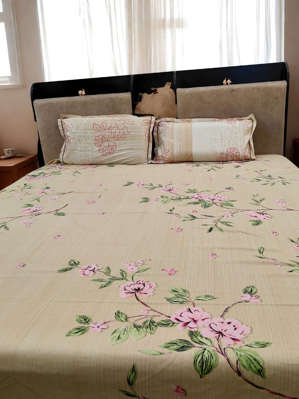 PRINTED BEDSHEET BEIGE