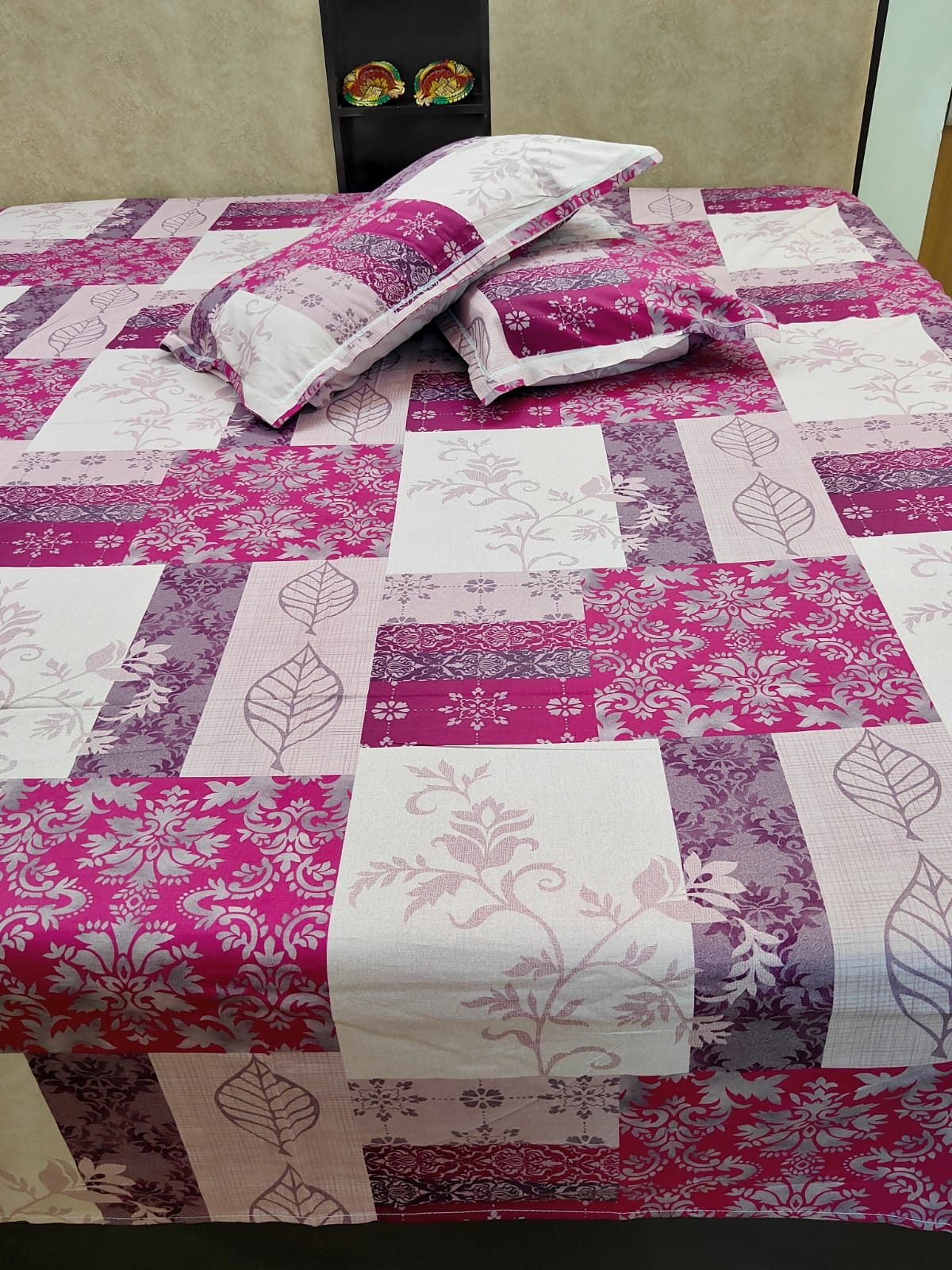 PRINTED BEDSHEET PINK