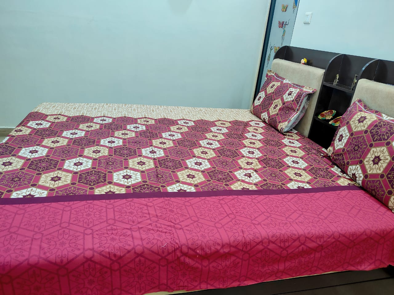 PRINTED  BEDSHEET RED