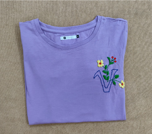 SHORT SLEEVED T- SHIRT(LAVENDER V)