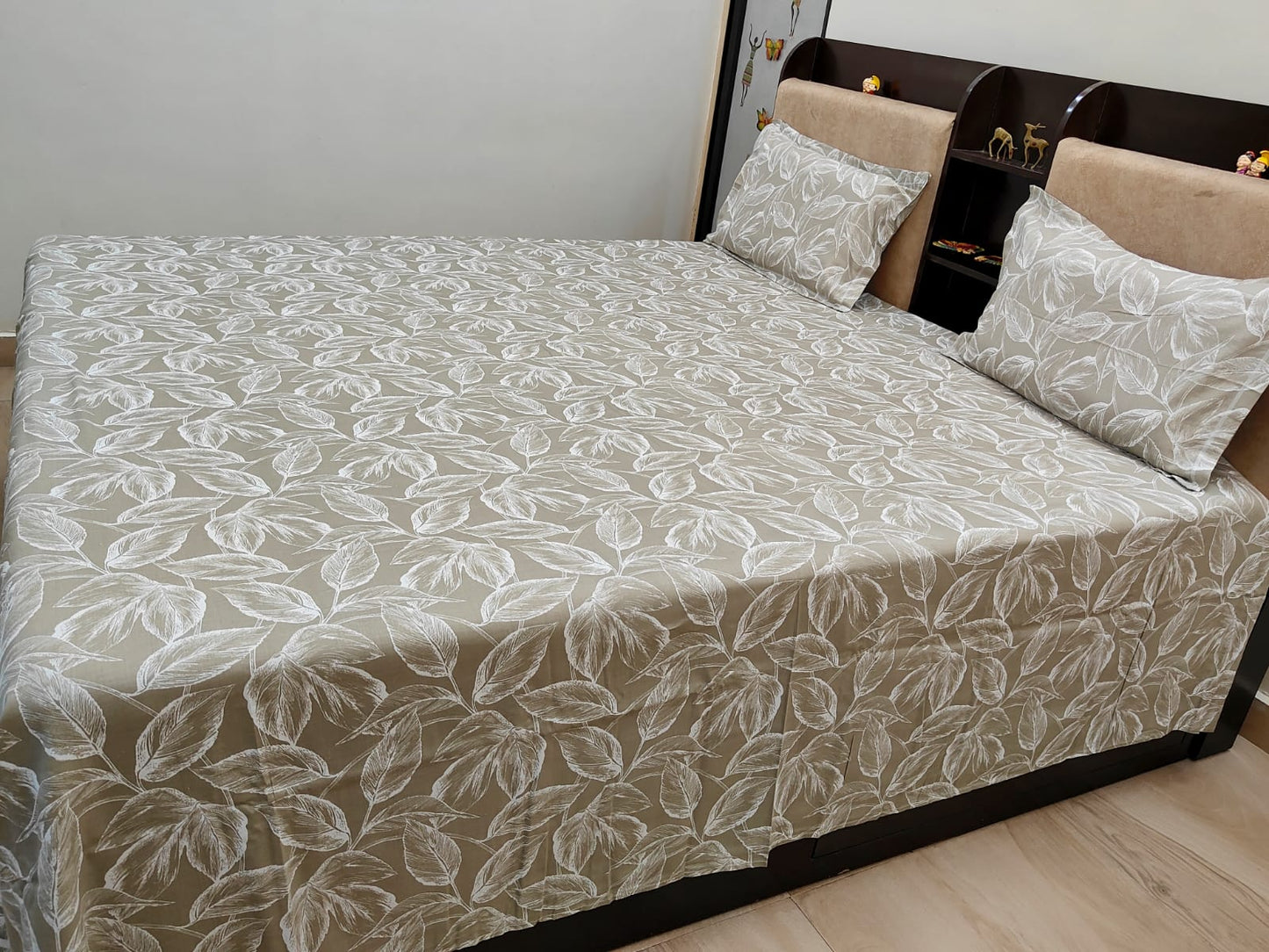 PRINTED BEDSHEET OLIVE