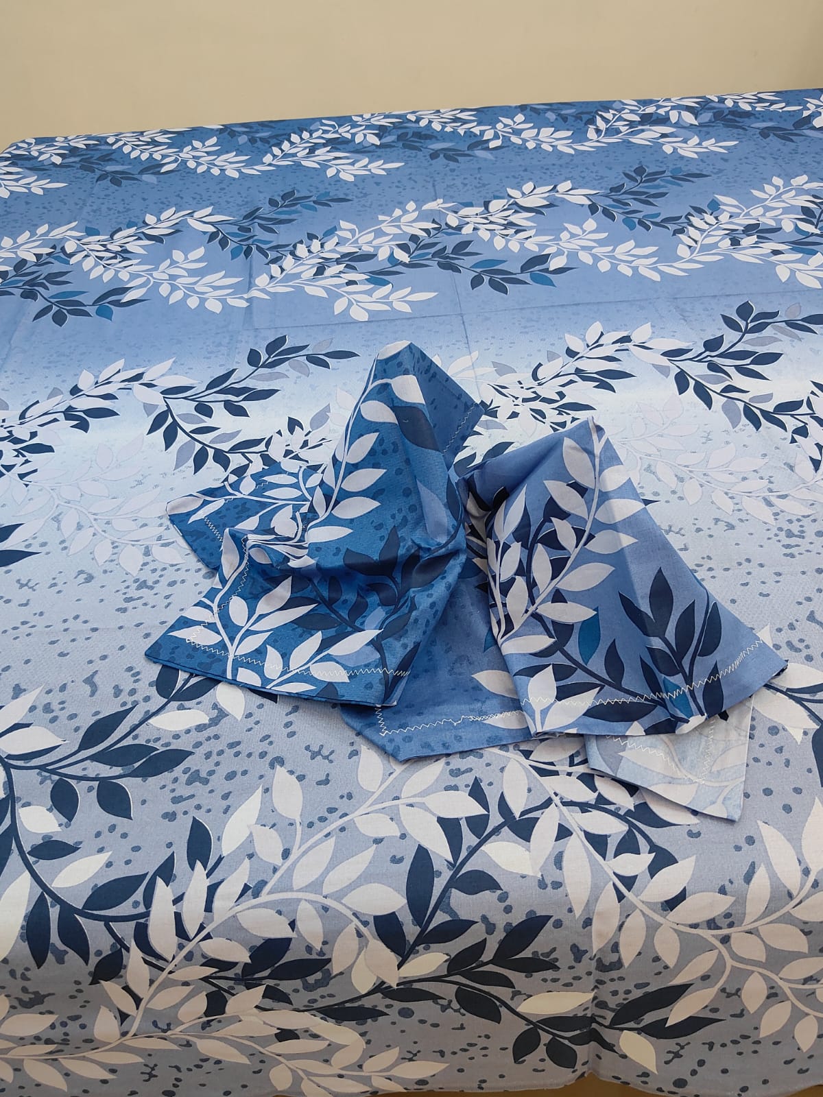 PRINTED BEDSHEET BLUE