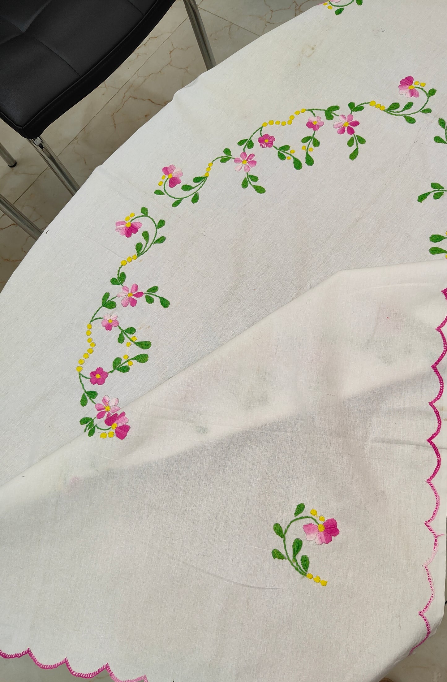 CENTRE TABLE COVER