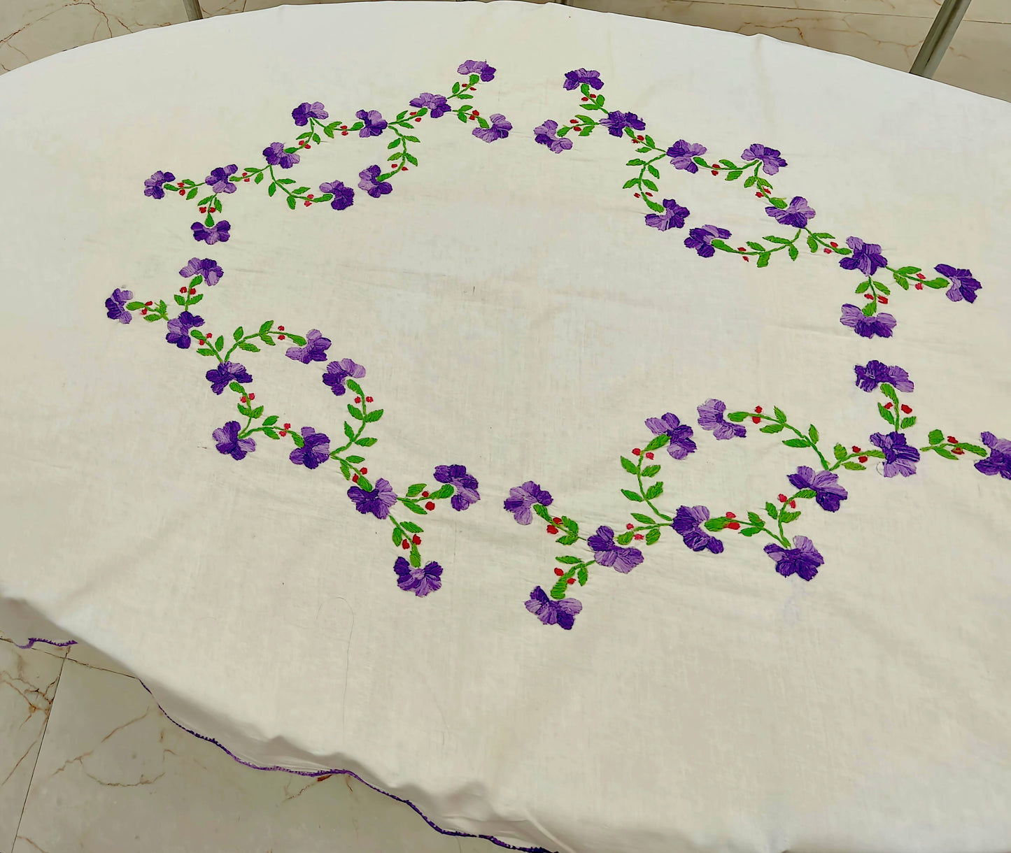 CENTRE TABLE COVER