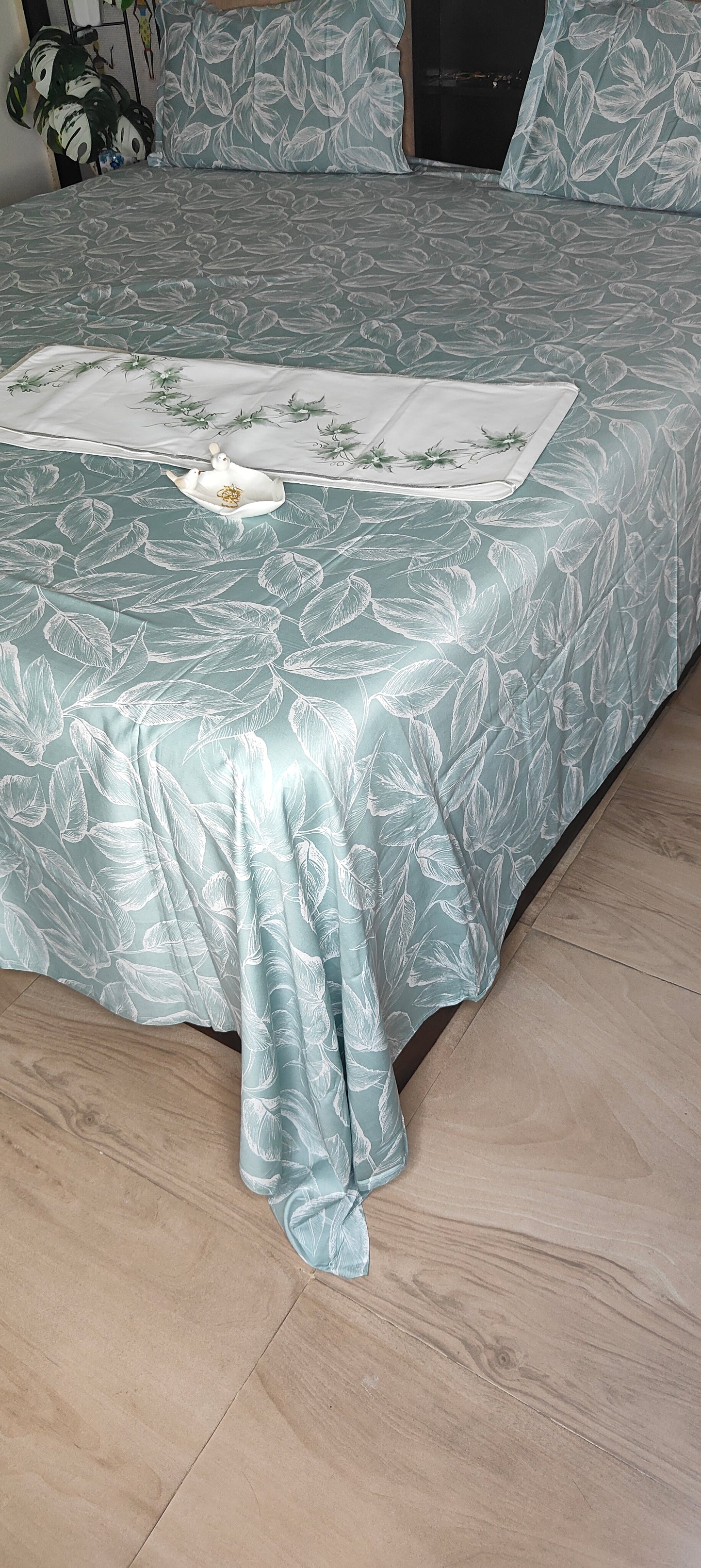 PRINTED BEDSHEET GREEN