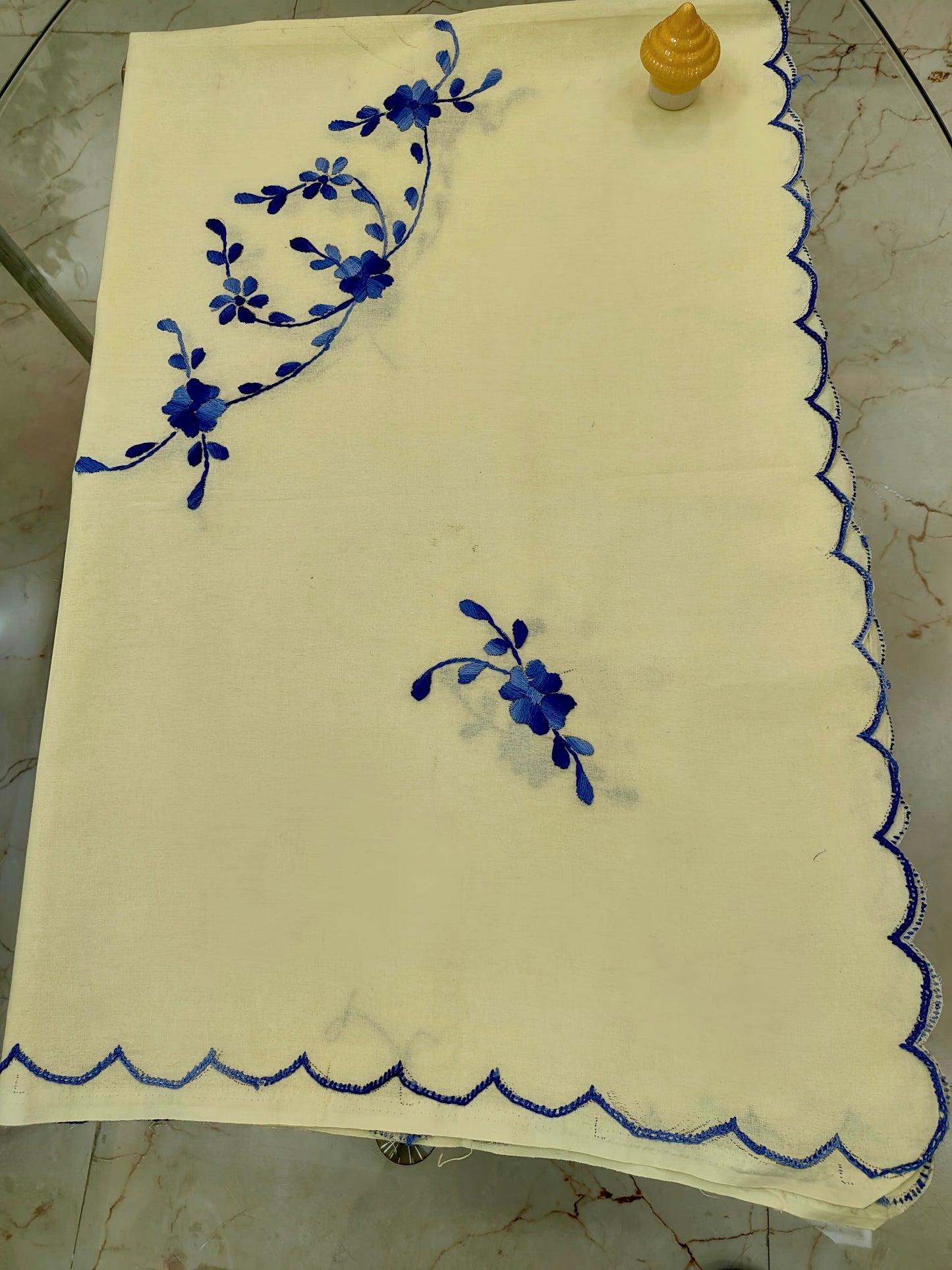 CENTRE TABLE COVER