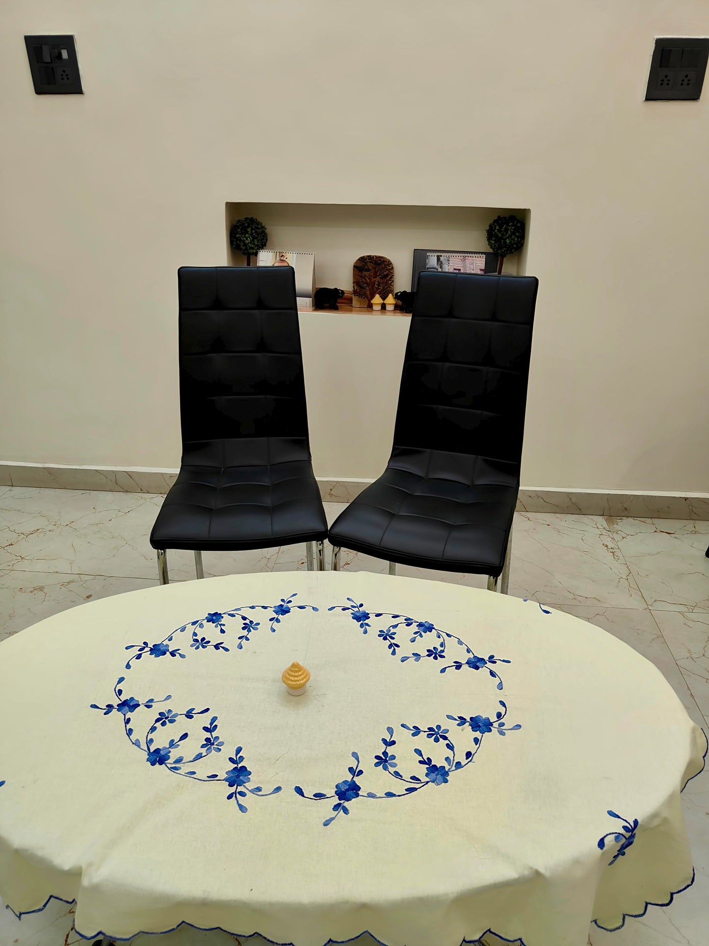 CENTRE TABLE COVER